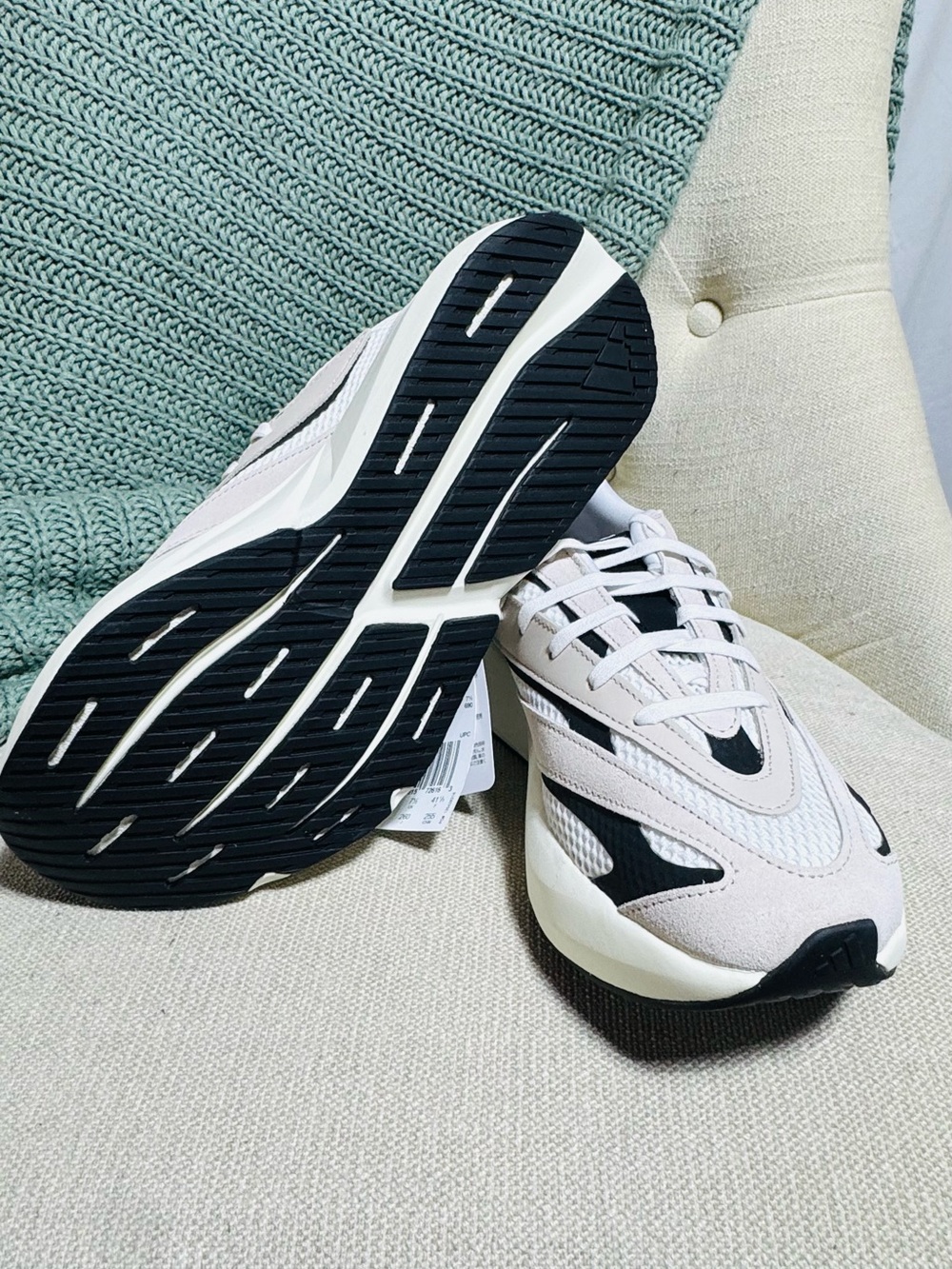 NWT Adidas Women’s LightBlaze White Black Beige Athletic Sneakers Size 9 - Picture 5 of 6